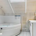 Holiday home Amazing In Sydals With Kitchen Sarup
